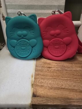 🔥 2pc Set Maneki Neko Lucky Cute Cat Silicone Coin Pouches - Teal & Red